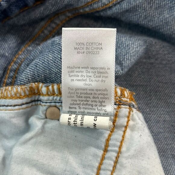 Bullhead Jean Shorts Size 5 Mom Short High Rise Distressed Rolled Cuff Ripped - Picture 7 of 7